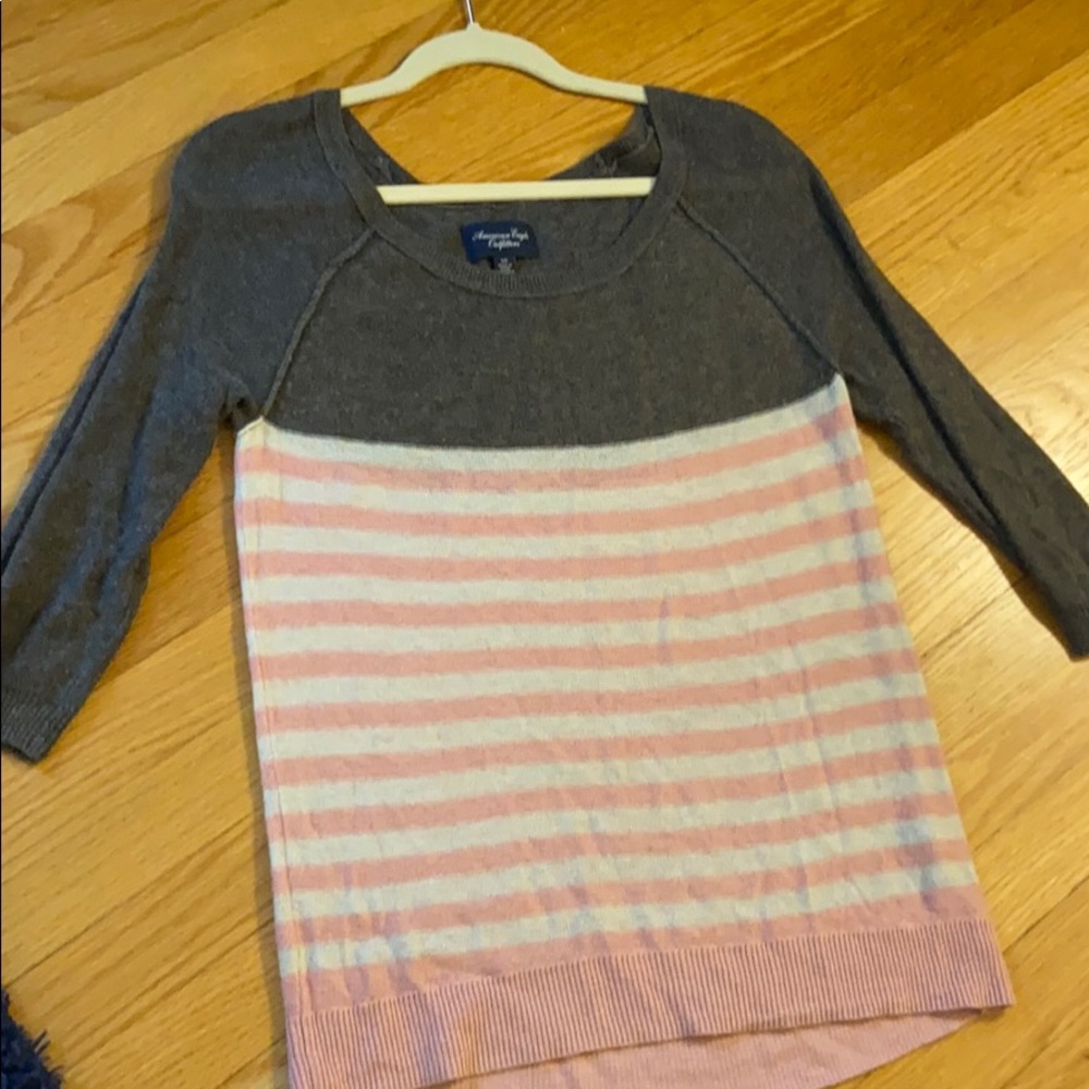 Sweater - Picture 4 of 4